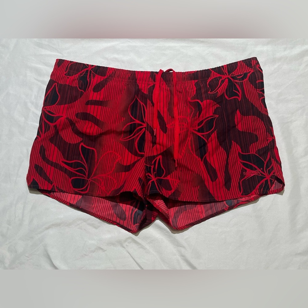 Speedo Swim Board Shorts Trucks Red Floral Pockets Drawstring size Large men’s